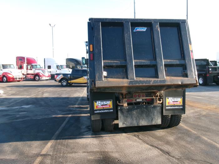 2023 International HX620-4