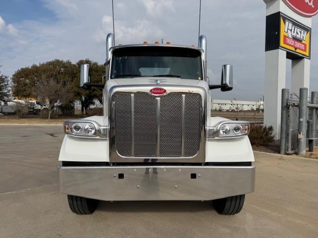 2027 Peterbilt 567-10