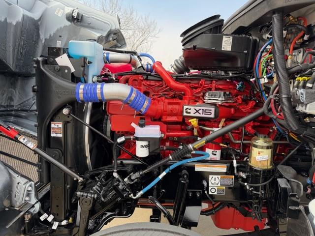 2027 Peterbilt 567-13