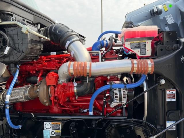 2027 Peterbilt 567-25