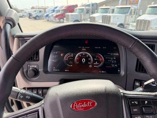 2027 Peterbilt 567-33