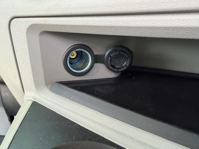 2027 Peterbilt 567-40