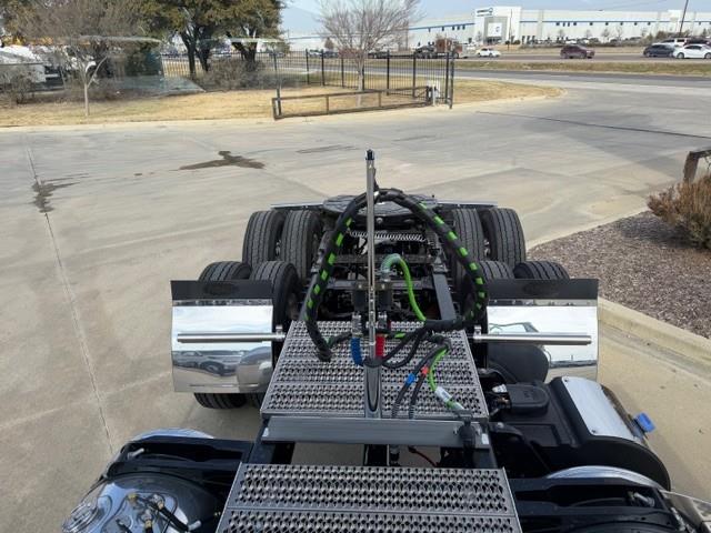 2027 Peterbilt 567-47