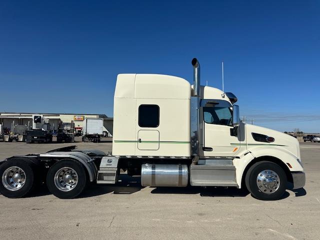 2018 Peterbilt 579-2