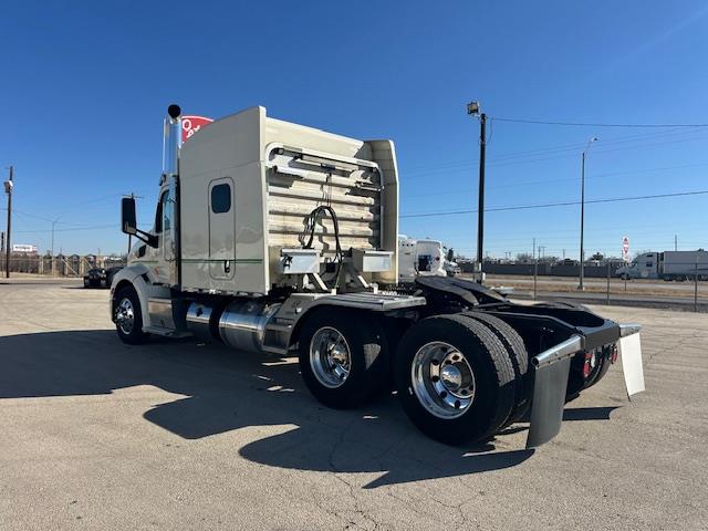 2018 Peterbilt 579-3