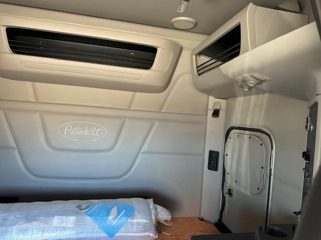 2018 Peterbilt 579-6