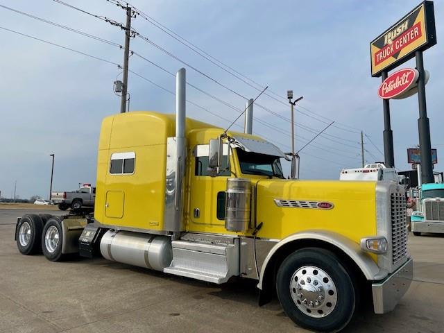 2021 Peterbilt 389-6
