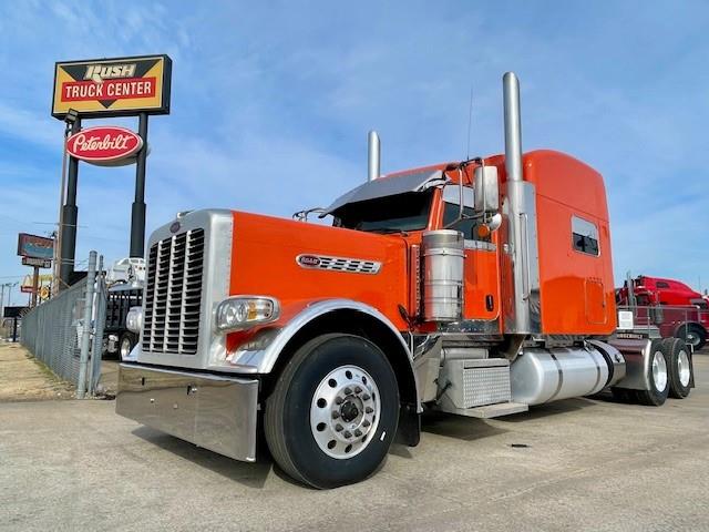 2021 Peterbilt 389-2