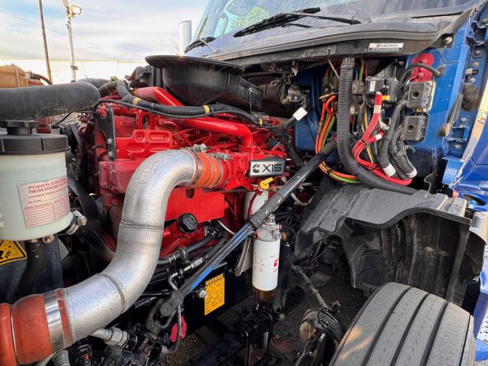 2022 International LT625-9