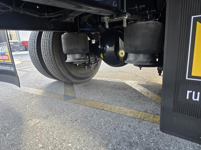 2020 Freightliner Business Class M2 106-8