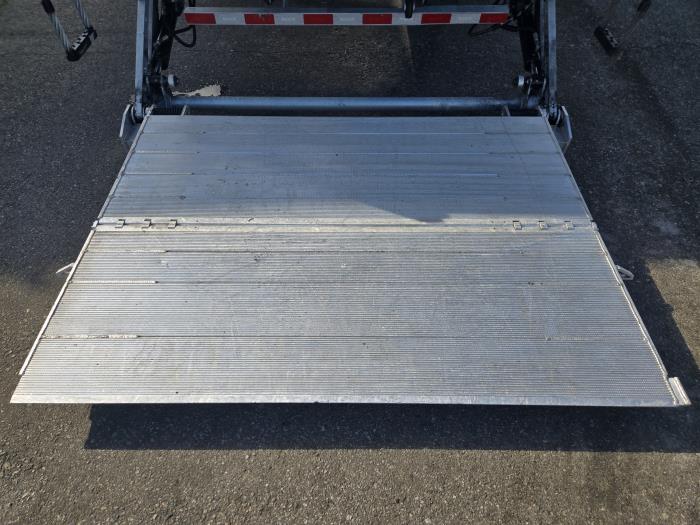 2020 Freightliner Business Class M2 106-9