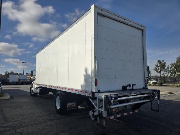 2020 Freightliner Business Class M2 106-11