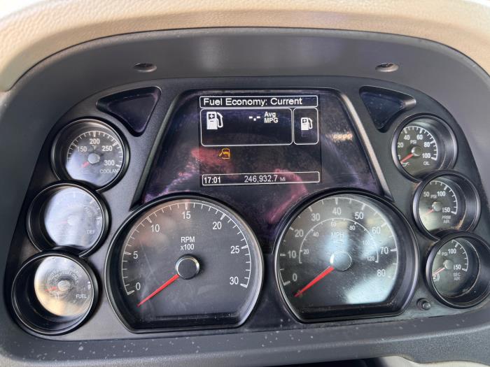 2019 Peterbilt 579-11