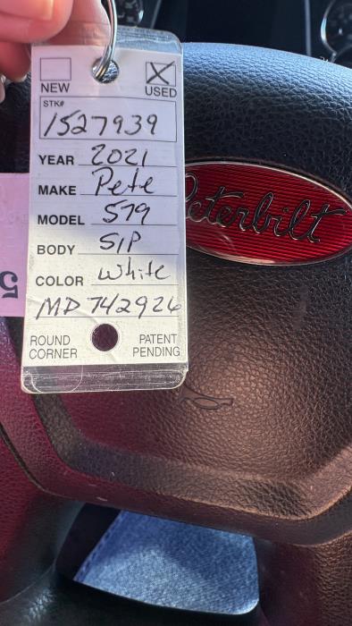 2021 Peterbilt 579-32