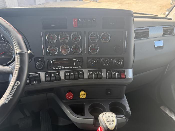 2021 Kenworth T680-1