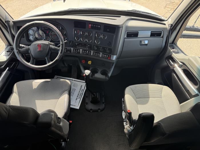2021 Kenworth T680-14