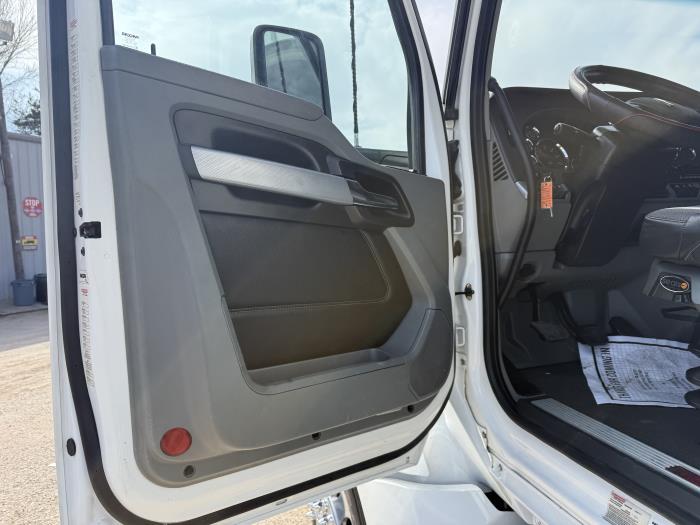 2021 Kenworth T680-16