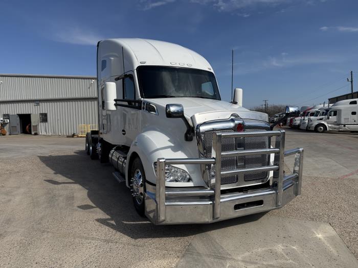 2021 Kenworth T680-27