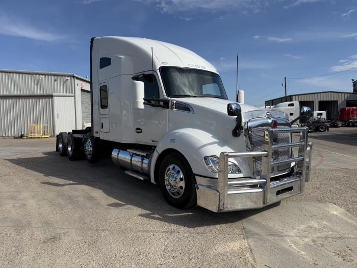 2021 Kenworth T680-28