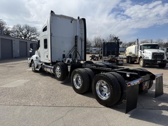 2021 Kenworth T680-45