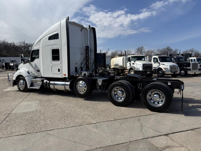 2021 Kenworth T680-47