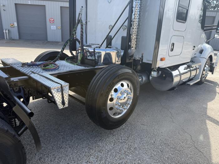 2021 Kenworth T680-59