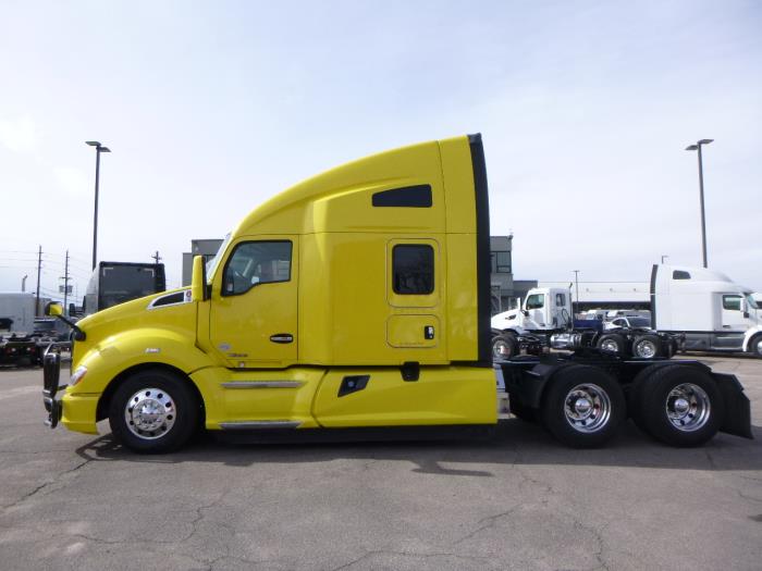 2021 Kenworth T680-2