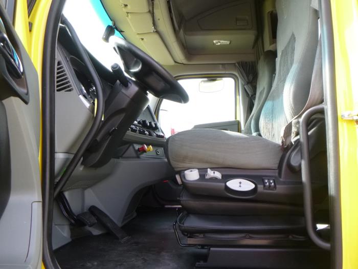 2021 Kenworth T680-12