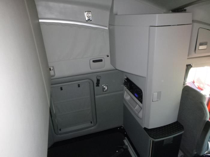 2021 Kenworth T680-20