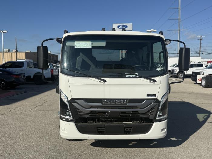 2026 Isuzu NPR-XD-7