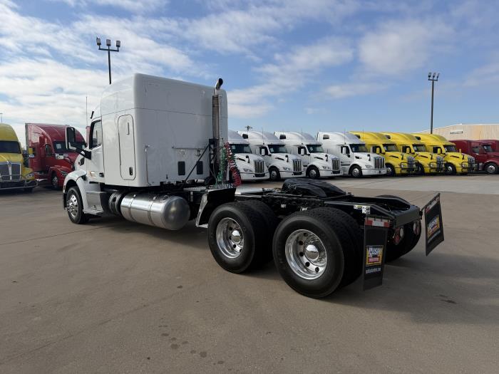 2020 Peterbilt 579-2