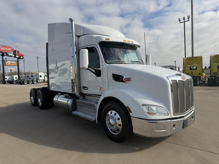 2020 Peterbilt 579-6