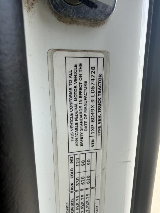 2020 Peterbilt 579-25