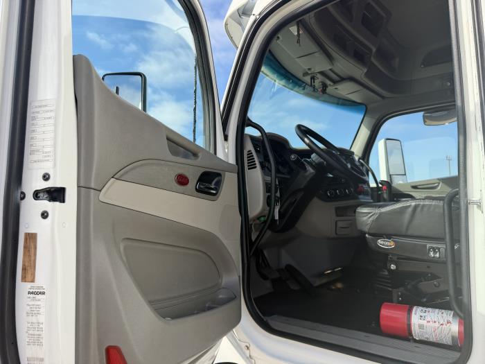 2020 Peterbilt 579-23