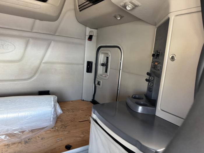 2020 Peterbilt 579-29