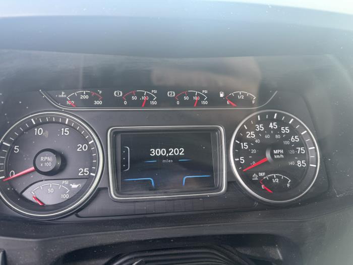 2020 International LT625-6