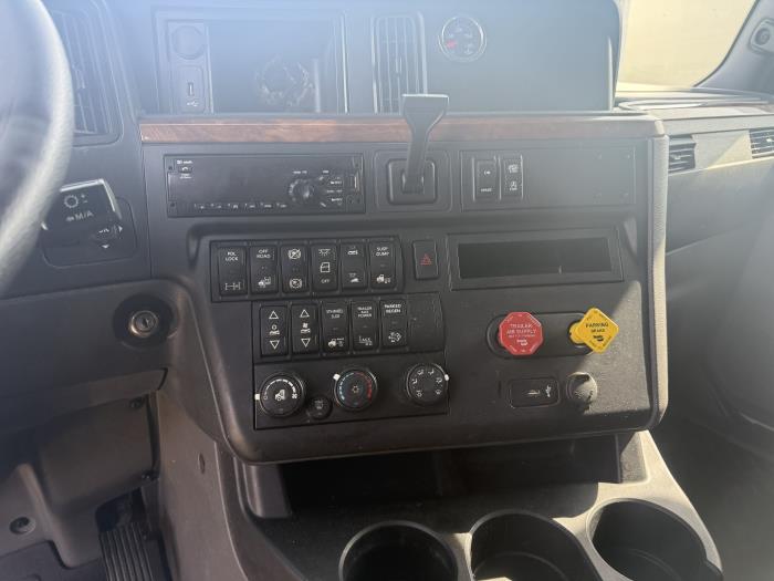 2020 International LT625-7