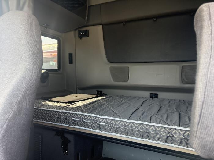 2020 International LT625-8