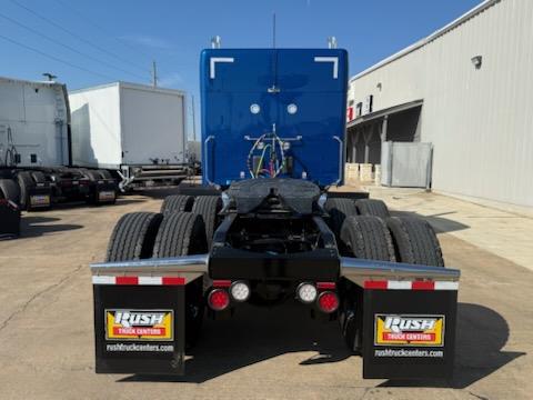 2027 Peterbilt 589-3