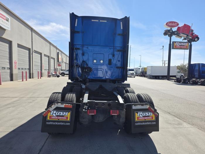 2022 International LT625-6