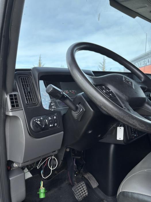 2022 International MV607-12