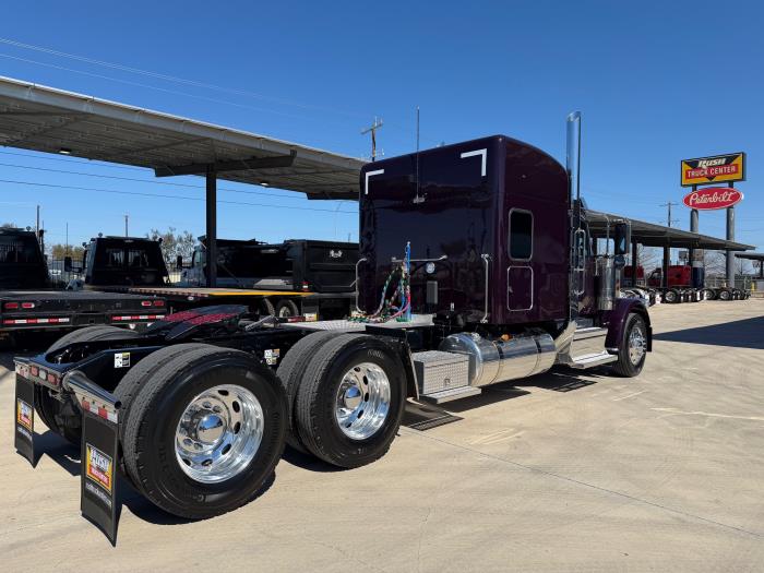 2027 Peterbilt 589-5