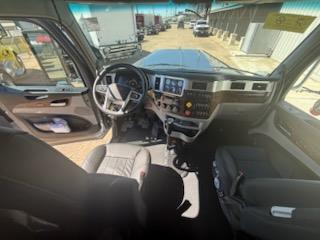 2027 Peterbilt 589-5