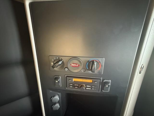 2027 Peterbilt 589-8