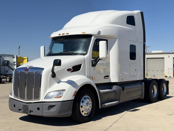 2021 Peterbilt 579-1