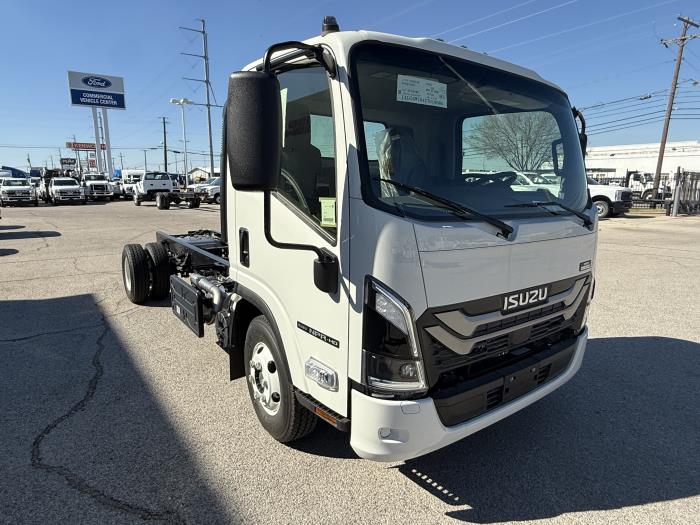 2026 Isuzu NPR-HD-8