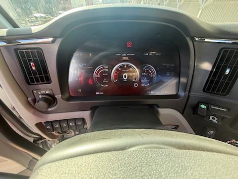 2027 Peterbilt 589-10