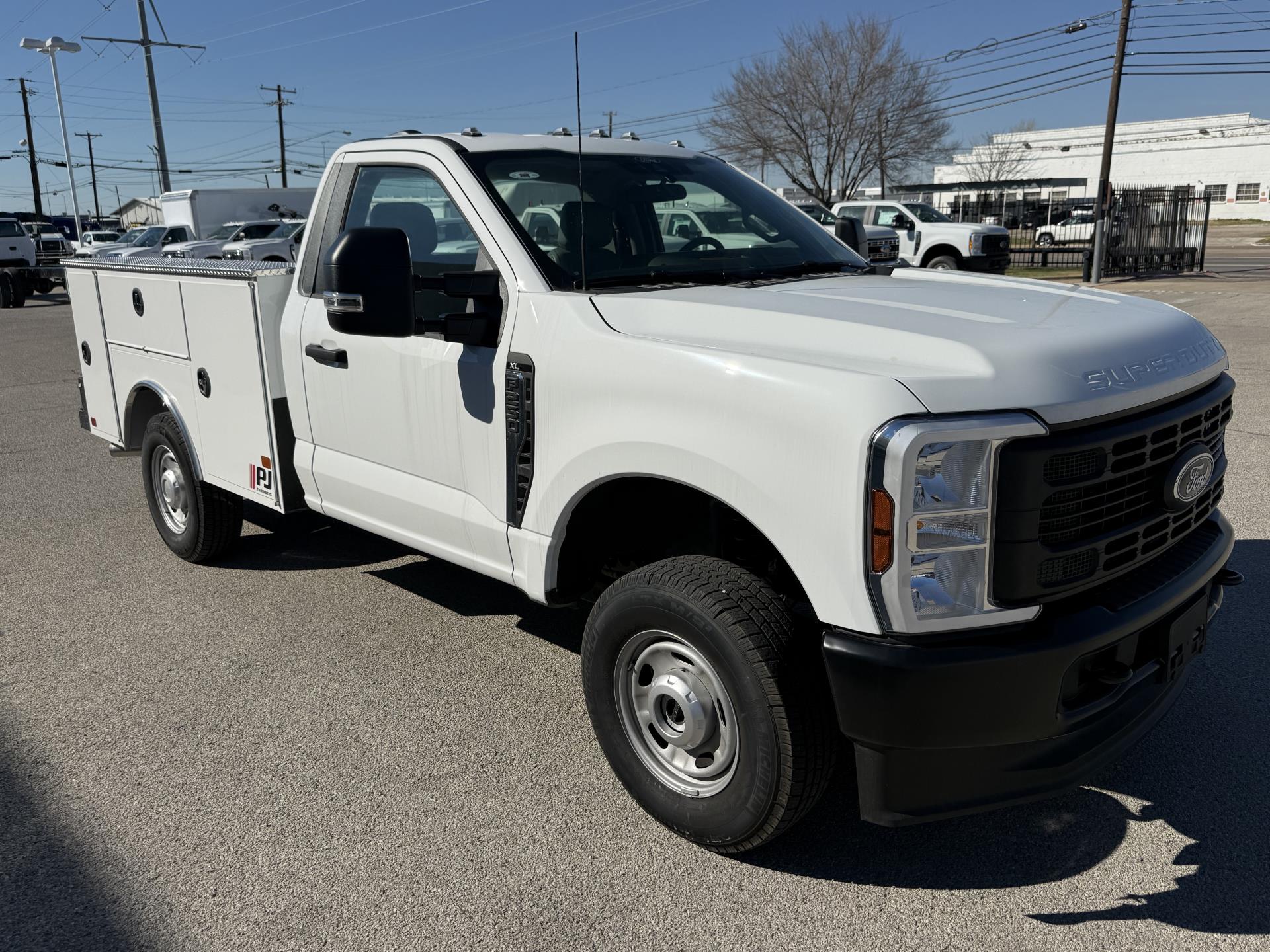 New 2025 Ford F-250 - photo 18