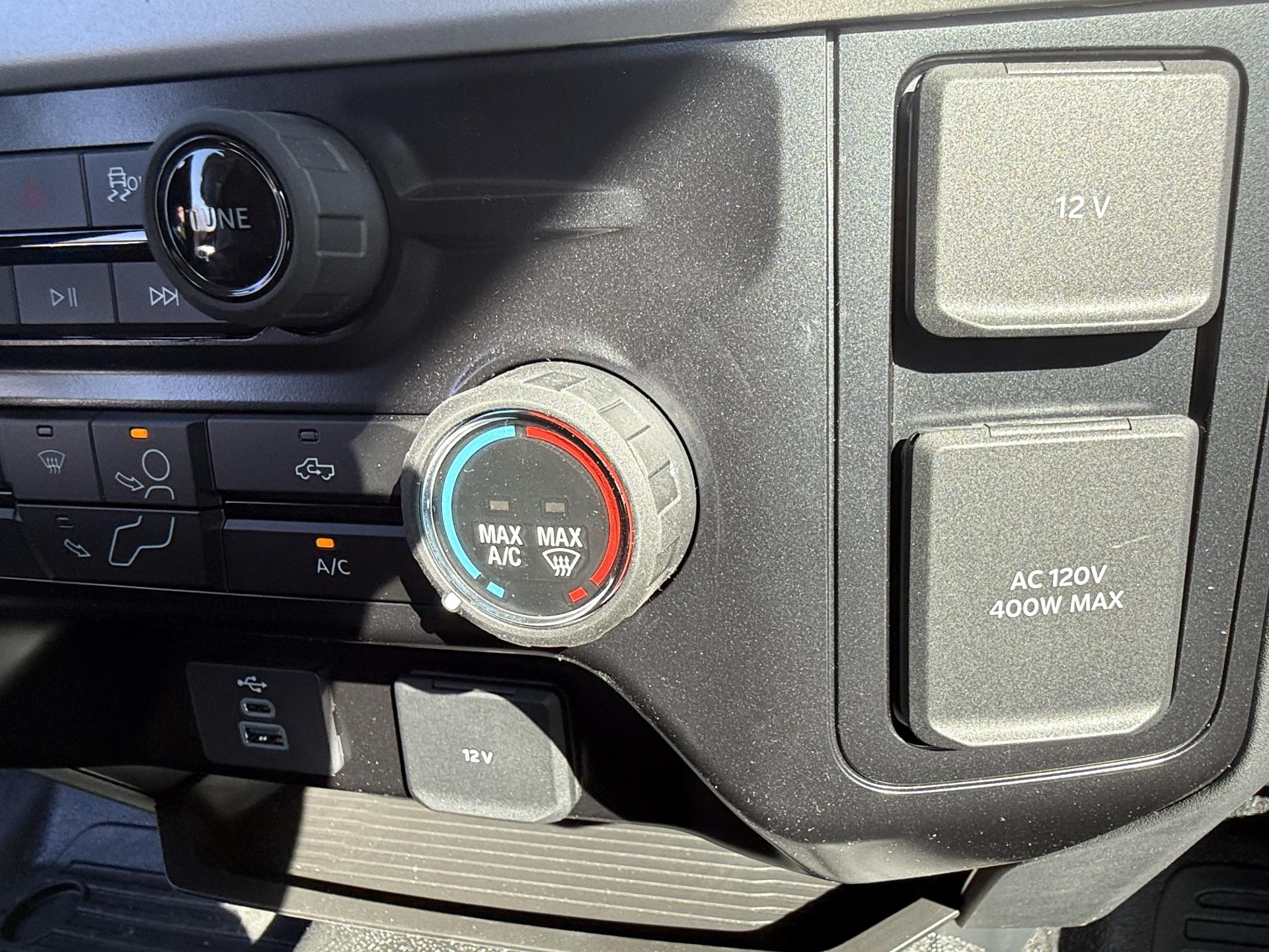 New 2025 Ford F-250 - photo 9