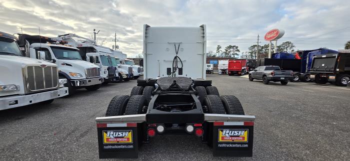 2022 Peterbilt 579-4